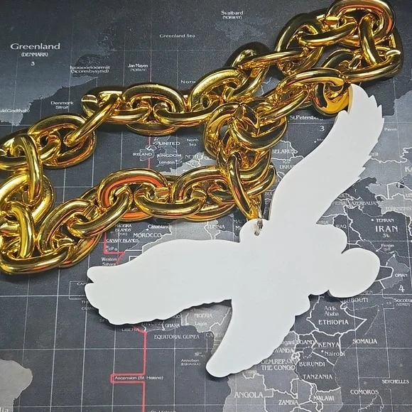 Philadelphia Eagles Gold Chain Necklace with Eagle Pendant - Picture 6 of 7